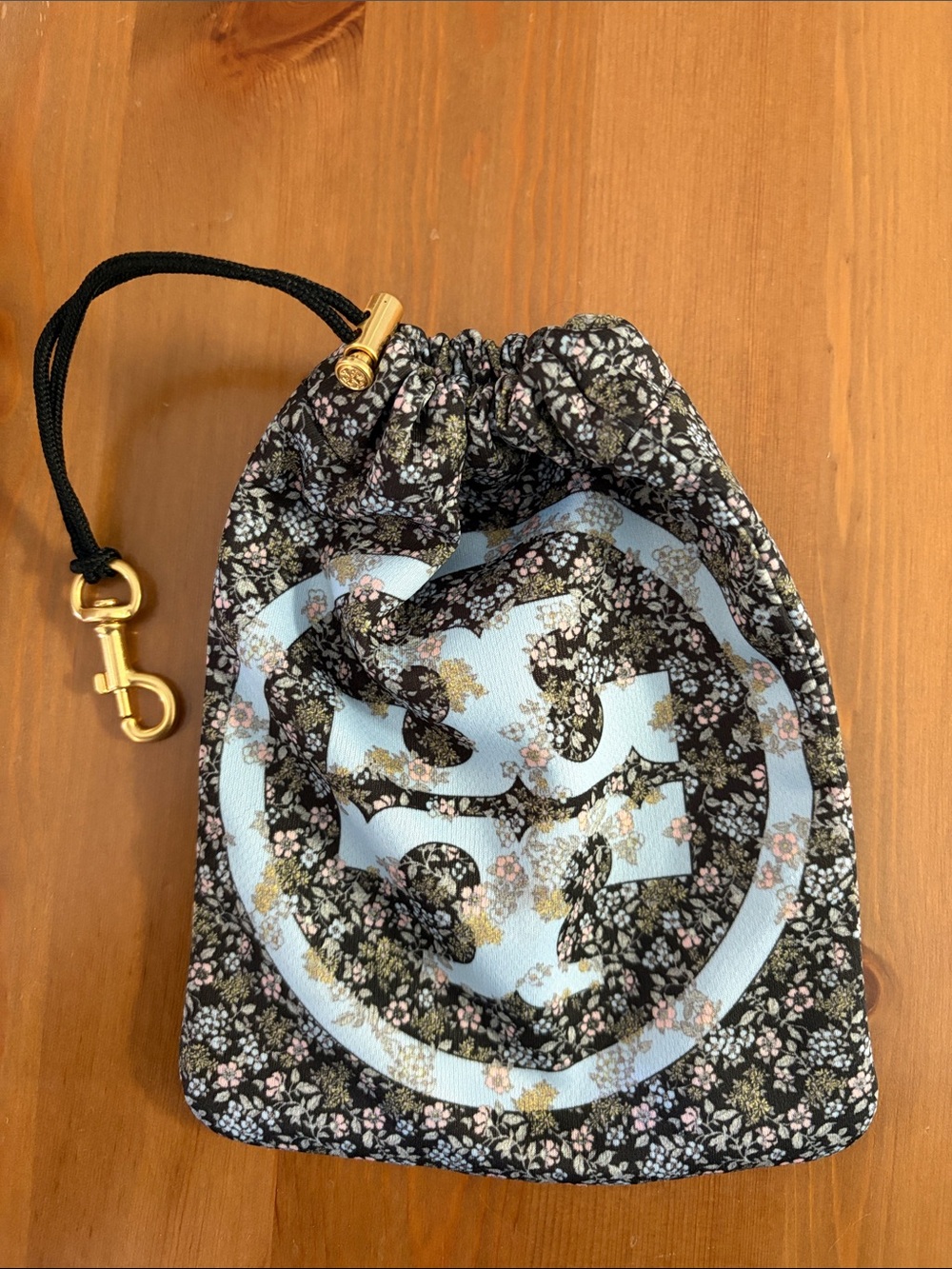 GWP Tory Burch Black Nylon Backpack (& Tory Burch pouch!) - Picture 3 of 12